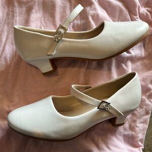 White dress shoe